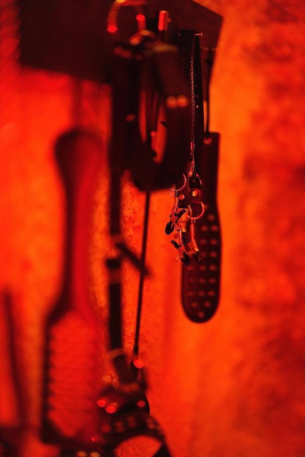 Love Room Suite Dirty Diana Aubagne Buitenkant foto
