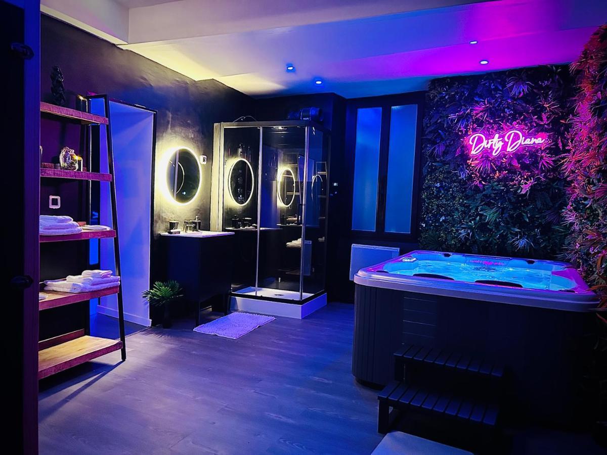 Love Room Suite Dirty Diana Aubagne Buitenkant foto