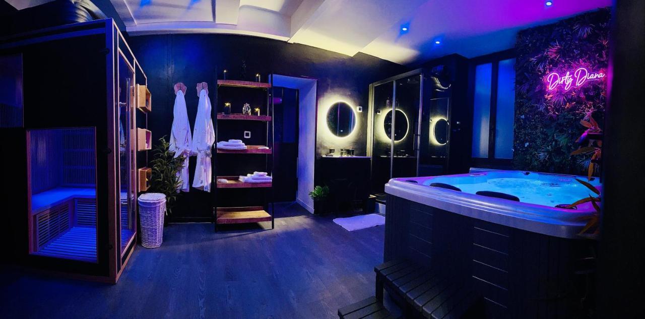Love Room Suite Dirty Diana Aubagne Buitenkant foto